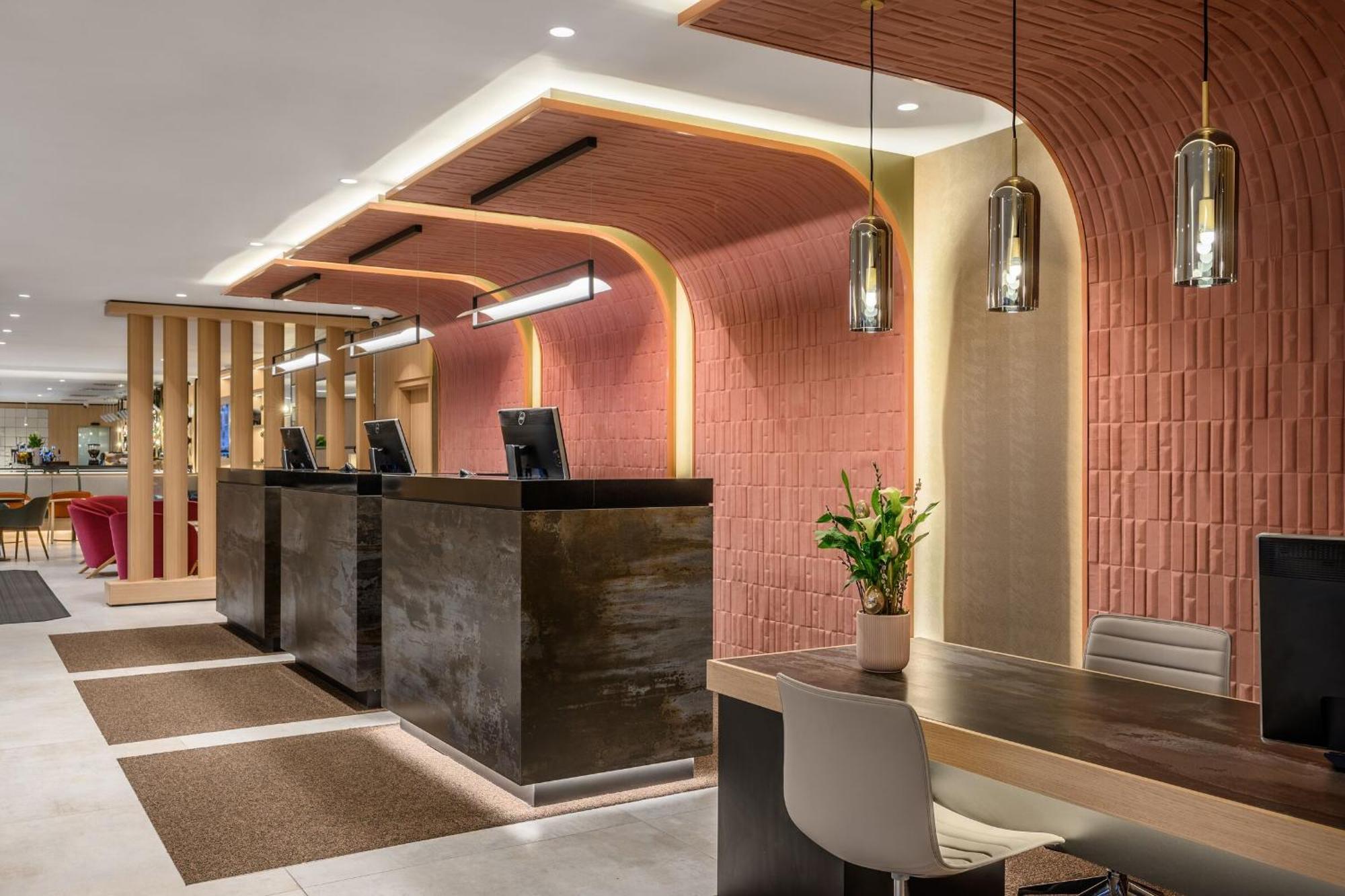 Danubius Hotel Arena, Budapest
